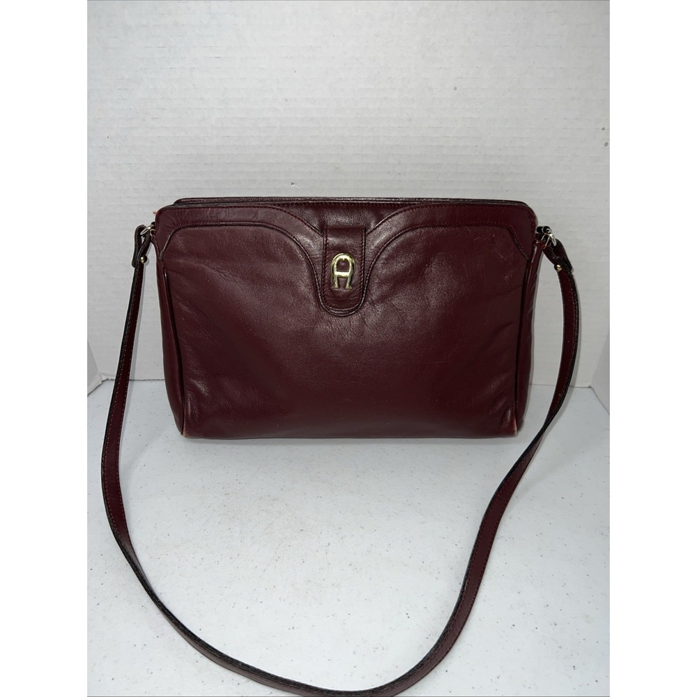 Vintage Etienne Aigner Handbag Leather Oxblood Burgundy  Purse Logo